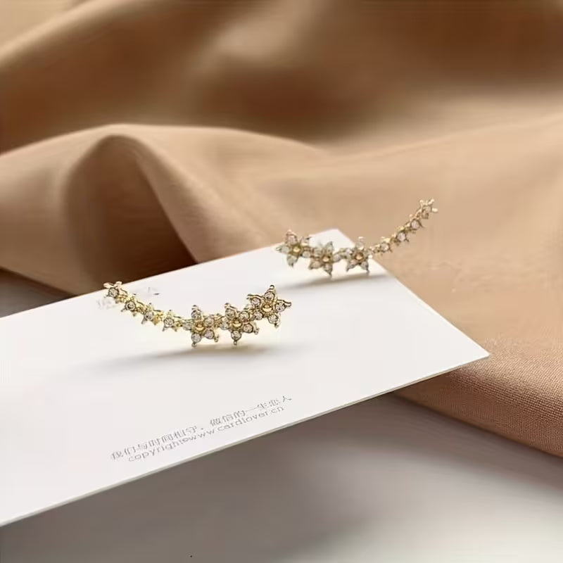 Éclat Floral Sequin Stud Earrings