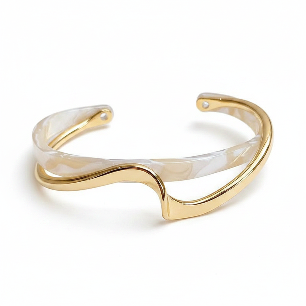 Aurelia Wave Gold Cuff